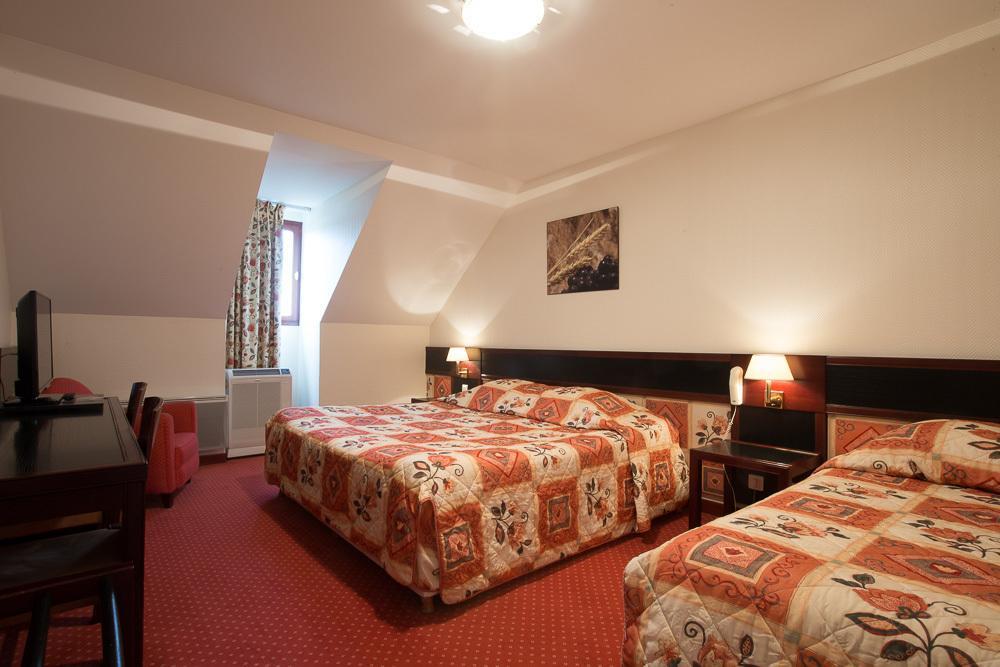 Hostellerie St Vincent Nuits-Saint-Georges Quarto foto